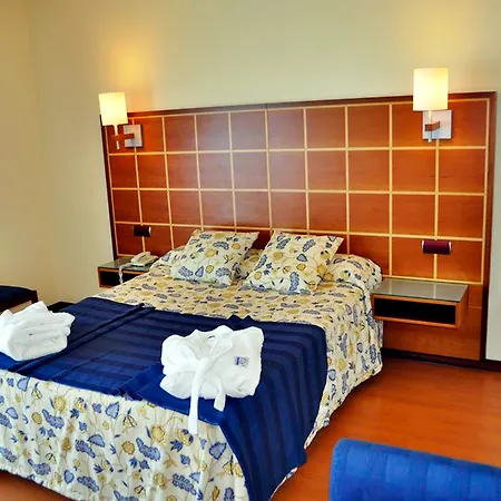 Szálloda Ramblas Vendrell 4*