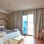 Ramblas Vendrell 4* 埃勒凡达尔