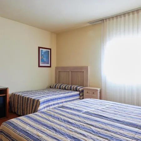 Hotel Ramblas Vendrell 4*