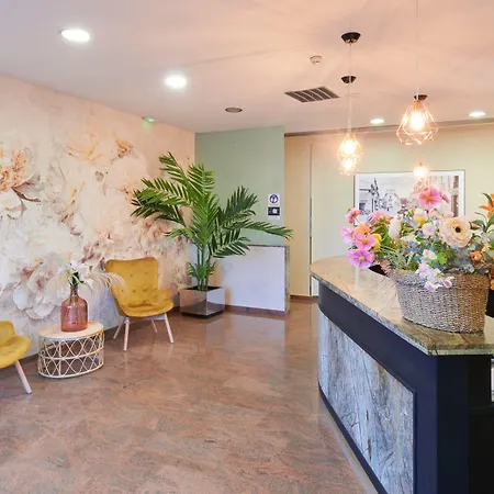 Ramblas Vendrell Hotell